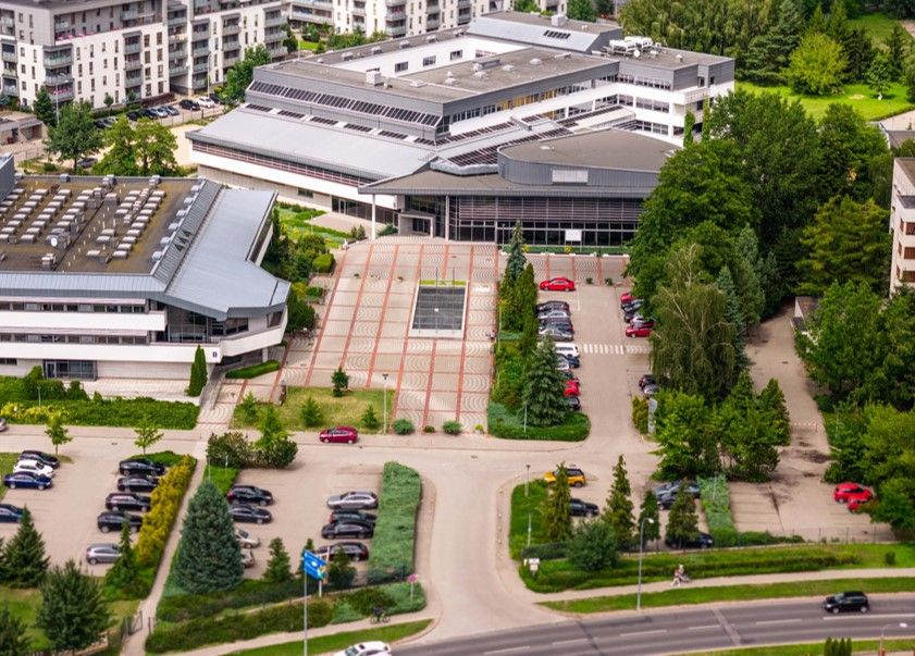Wirtualny spacer po Wydziałach Nauk Społecznych i Humanistycznych oraz Pracowni Rzeźby
